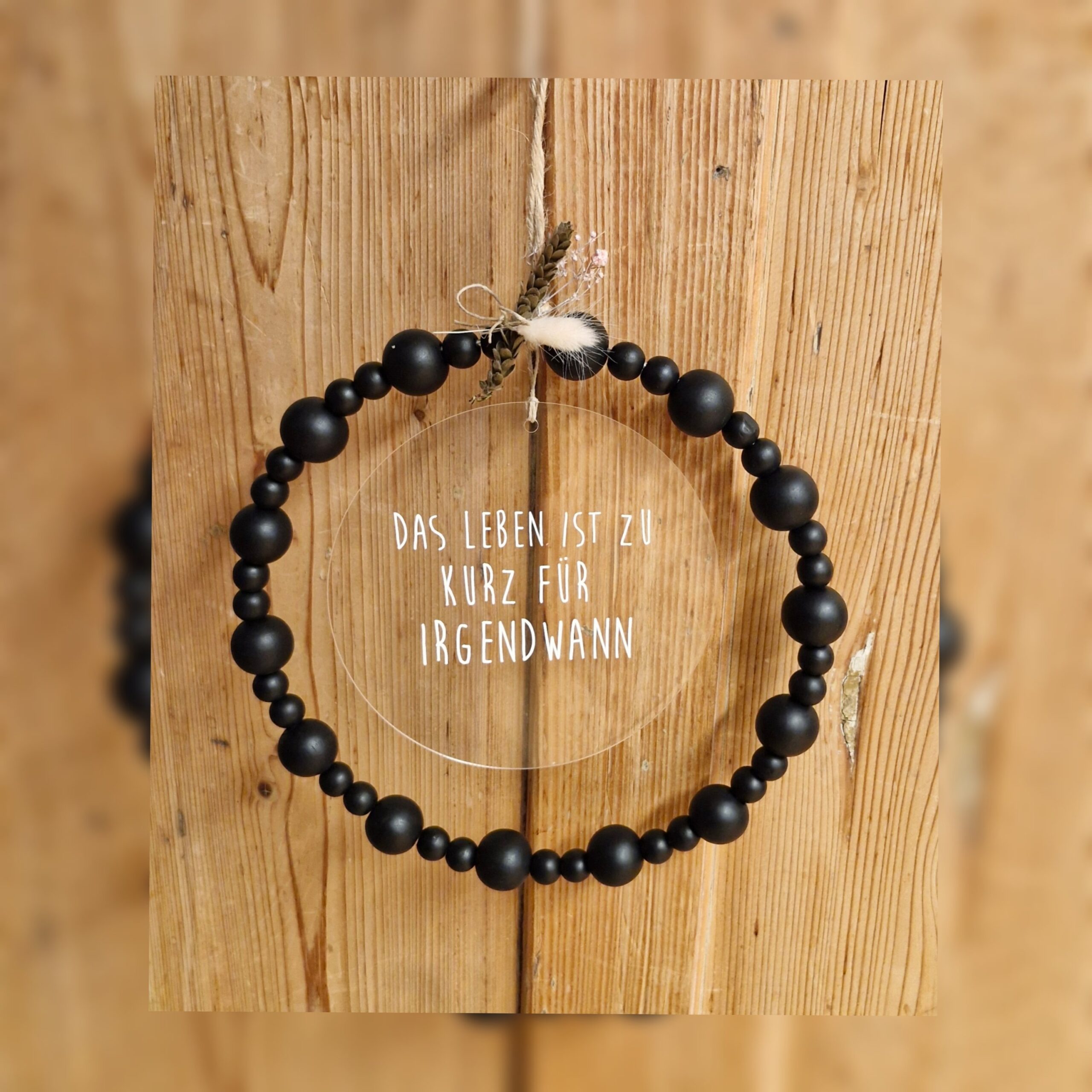 Holzperlen Kranz „schwarz“