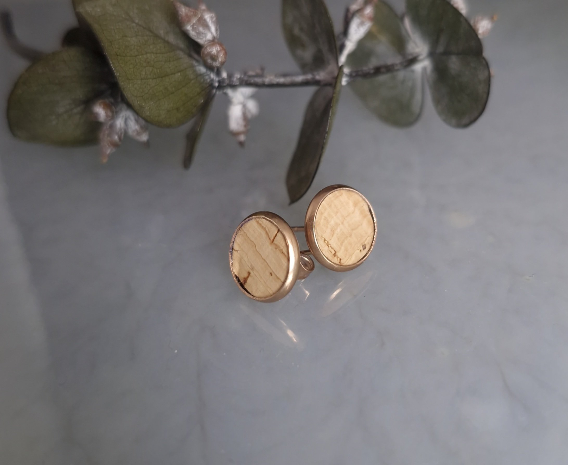 Ohrstecker „korkig“