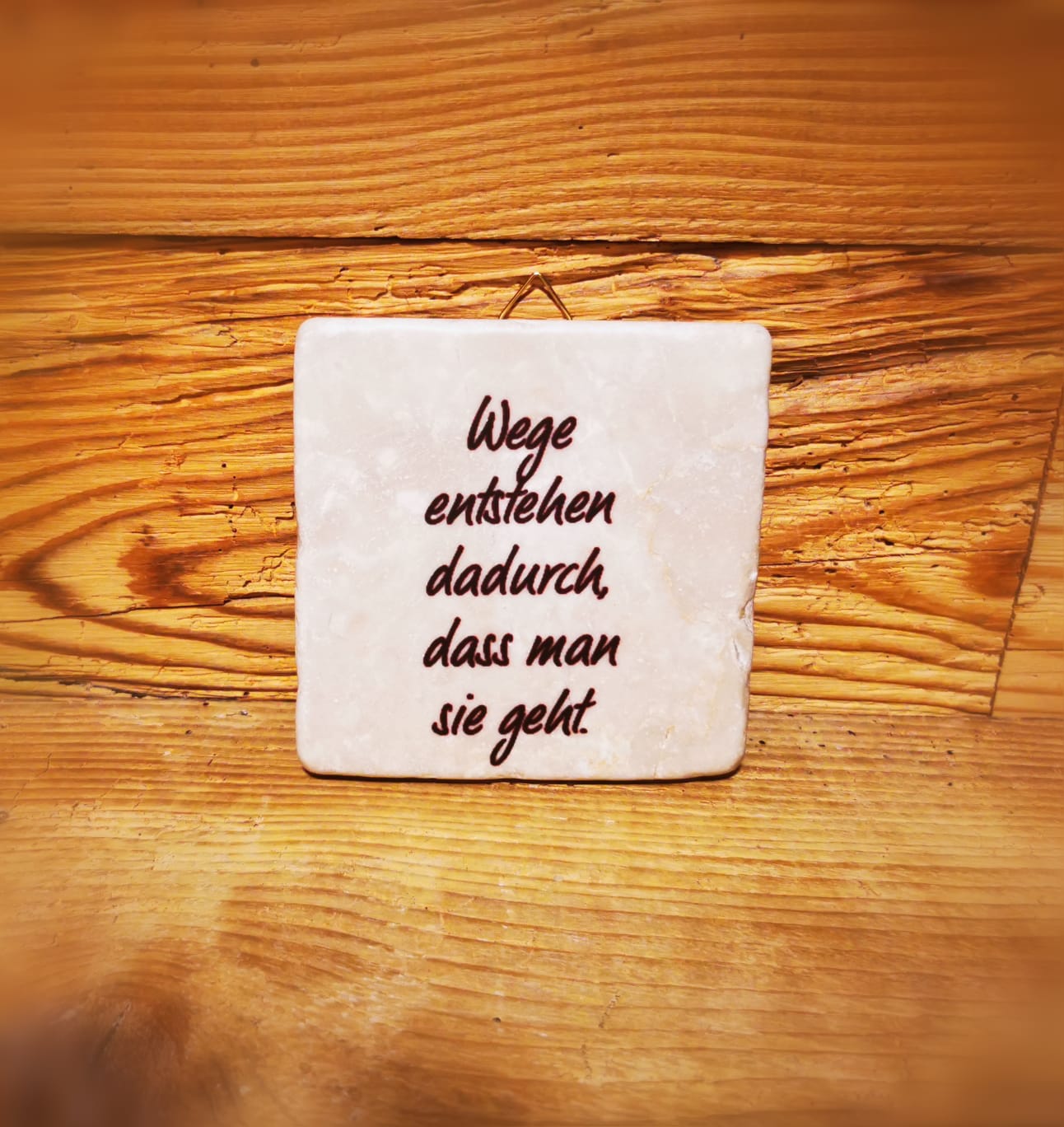 Marmor-Täfele „Wege“