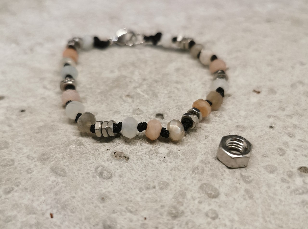 Mondstein „der reflektierende“