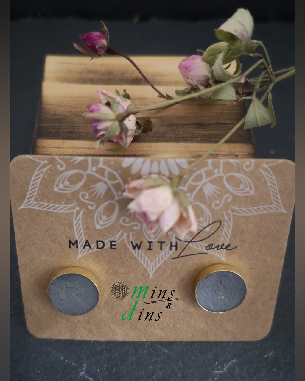 beton ohrstecker vergoldet 10mm 925 silber ohrstecker beton vergoldet handgefertigter betonschmuck gold minimalistischer beton gold schmuck