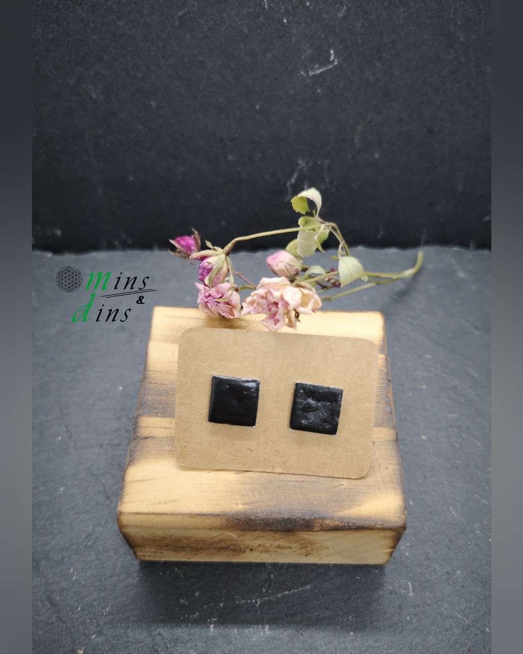 beton ohrstecker schwarz edelstahl 8x8mm quadratische edelstahl ohrstecker beton handgefertigter betonschmuck schwarz geometrischer beton schmuck